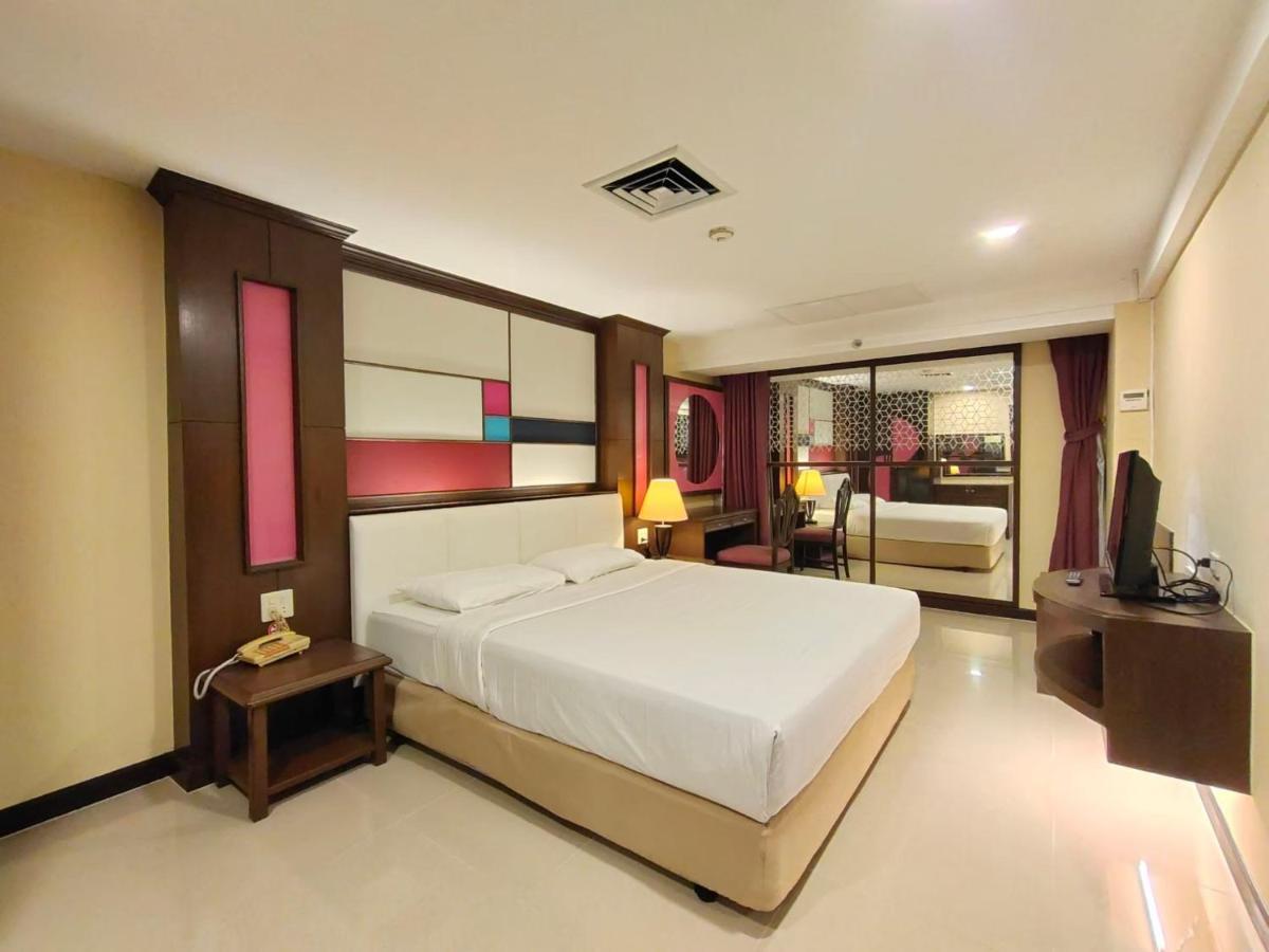 Ebina House - Sha Extra Plus Bangkok Exterior photo